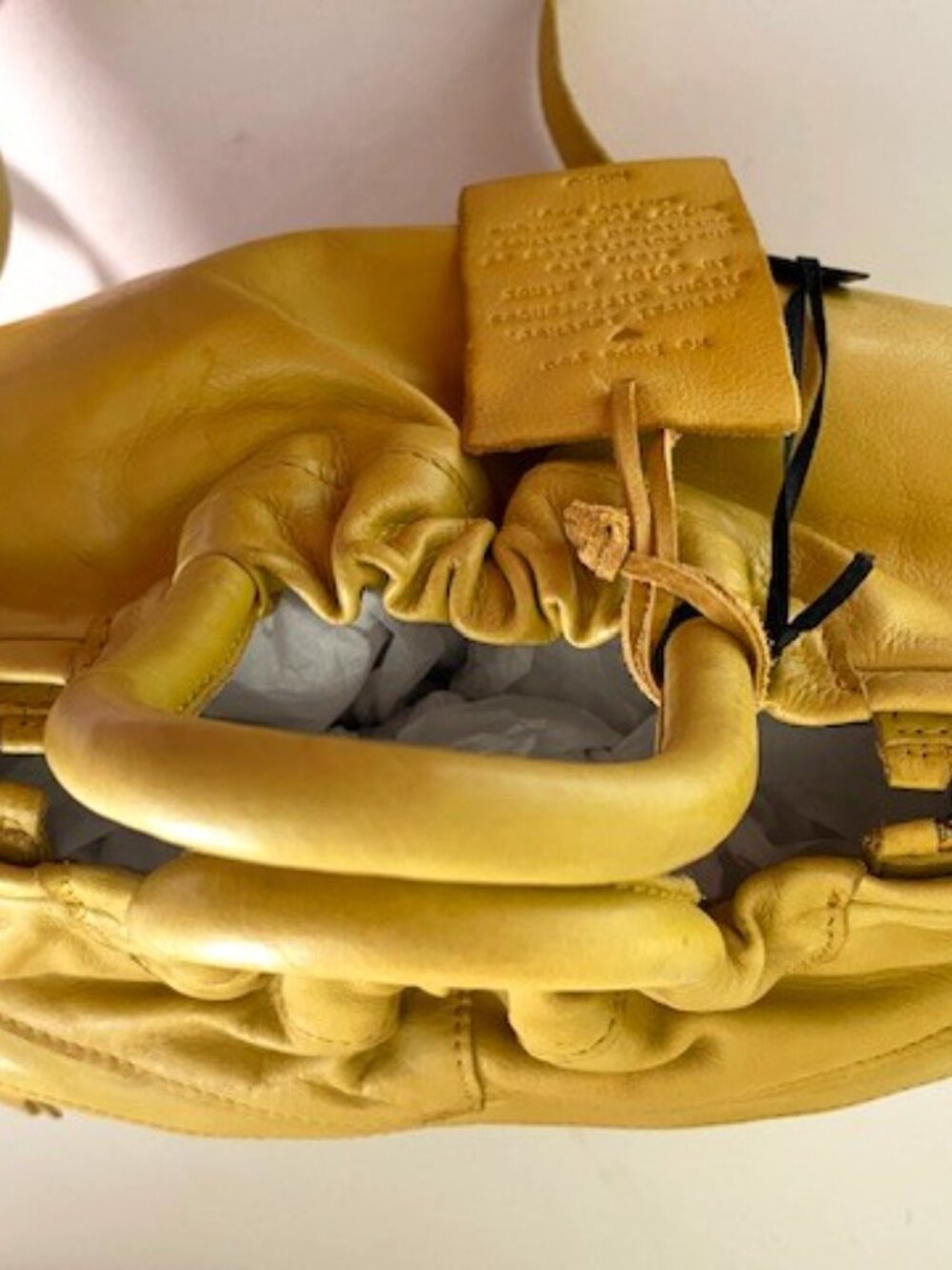 Latico Leather Ramble Crossbody Bag NEW in Mustard - Picture 5 of 5